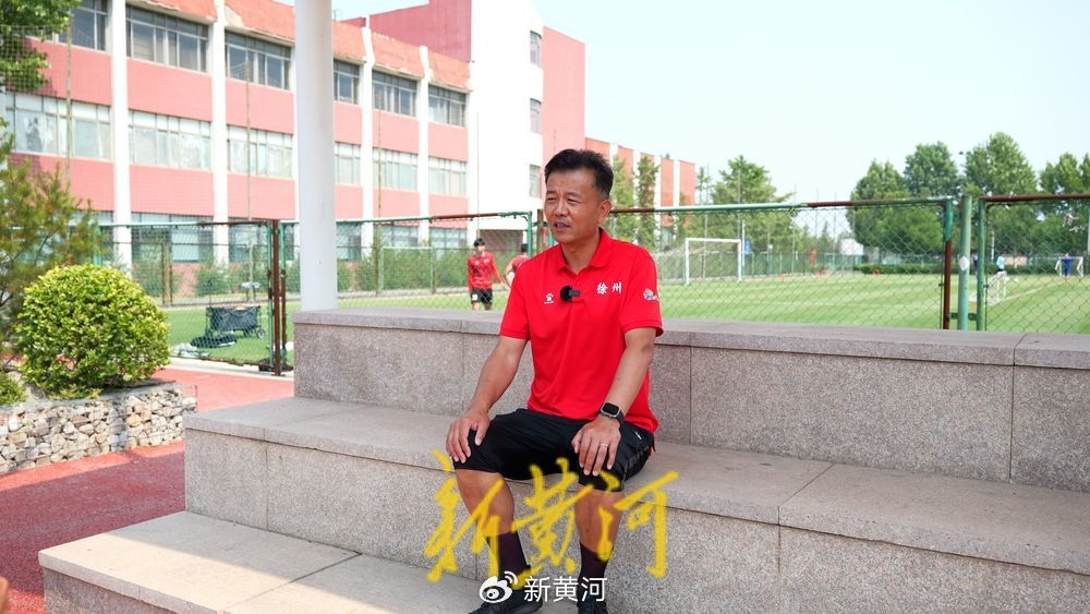 徐州領(lǐng)隊(duì)：蘇超尚未具備盈利條件，球員僅有基本工資和一定獎(jiǎng)金