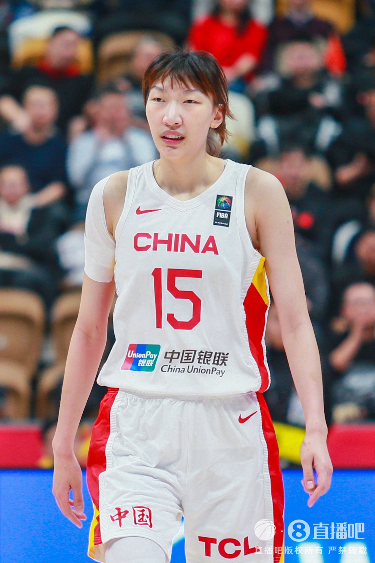 繼續(xù)擴大優(yōu)勢！中國女籃第三節(jié)30-25凈勝5分 前3個單節(jié)都在贏分