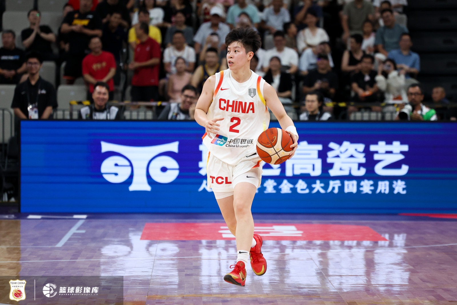 李緣：打一場進一步 主教練在磨合不同的陣容 為后邊的比賽做準備