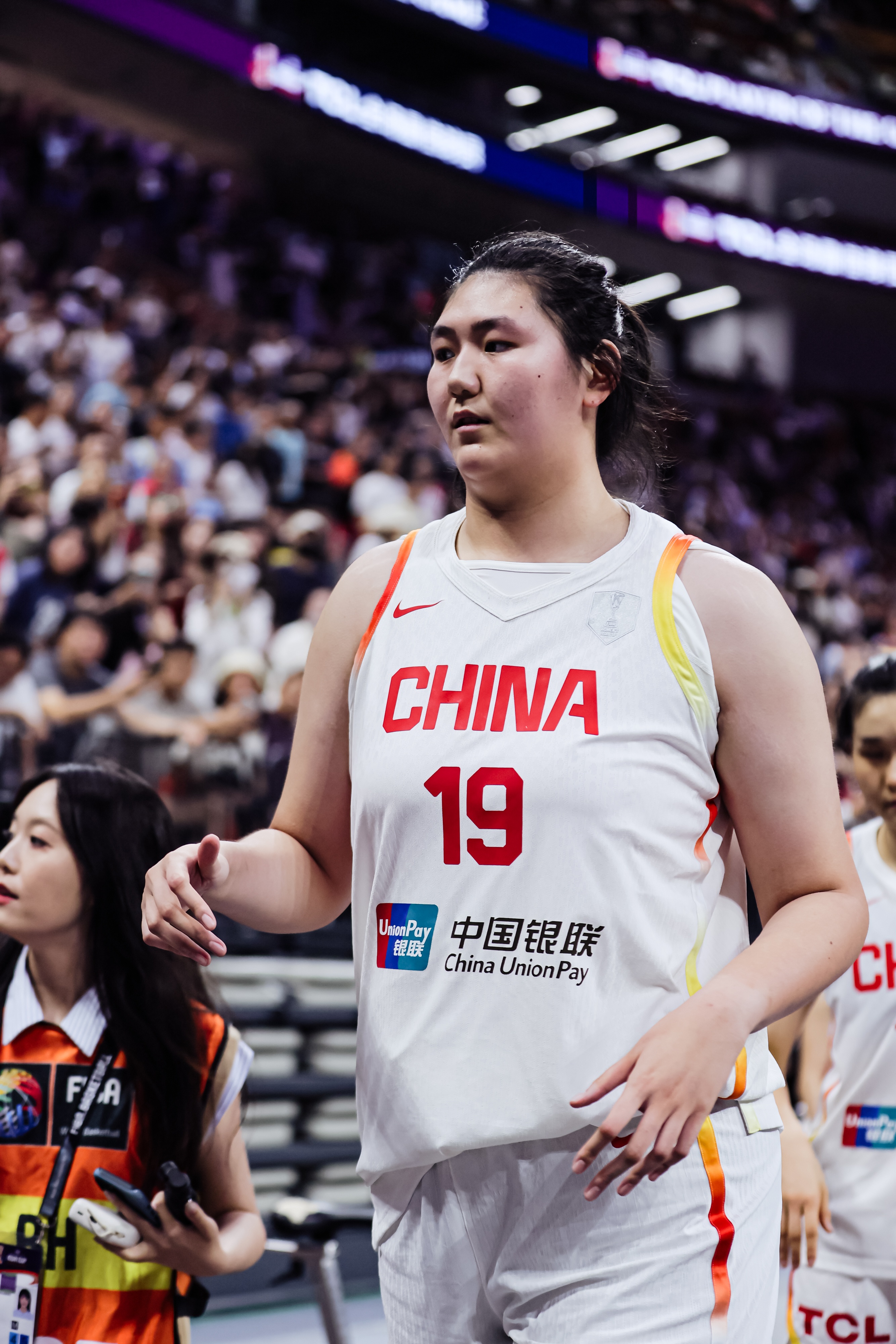 媒體人：中國女籃不僅有高度 其實后場的速度也很出色 得結(jié)合起來