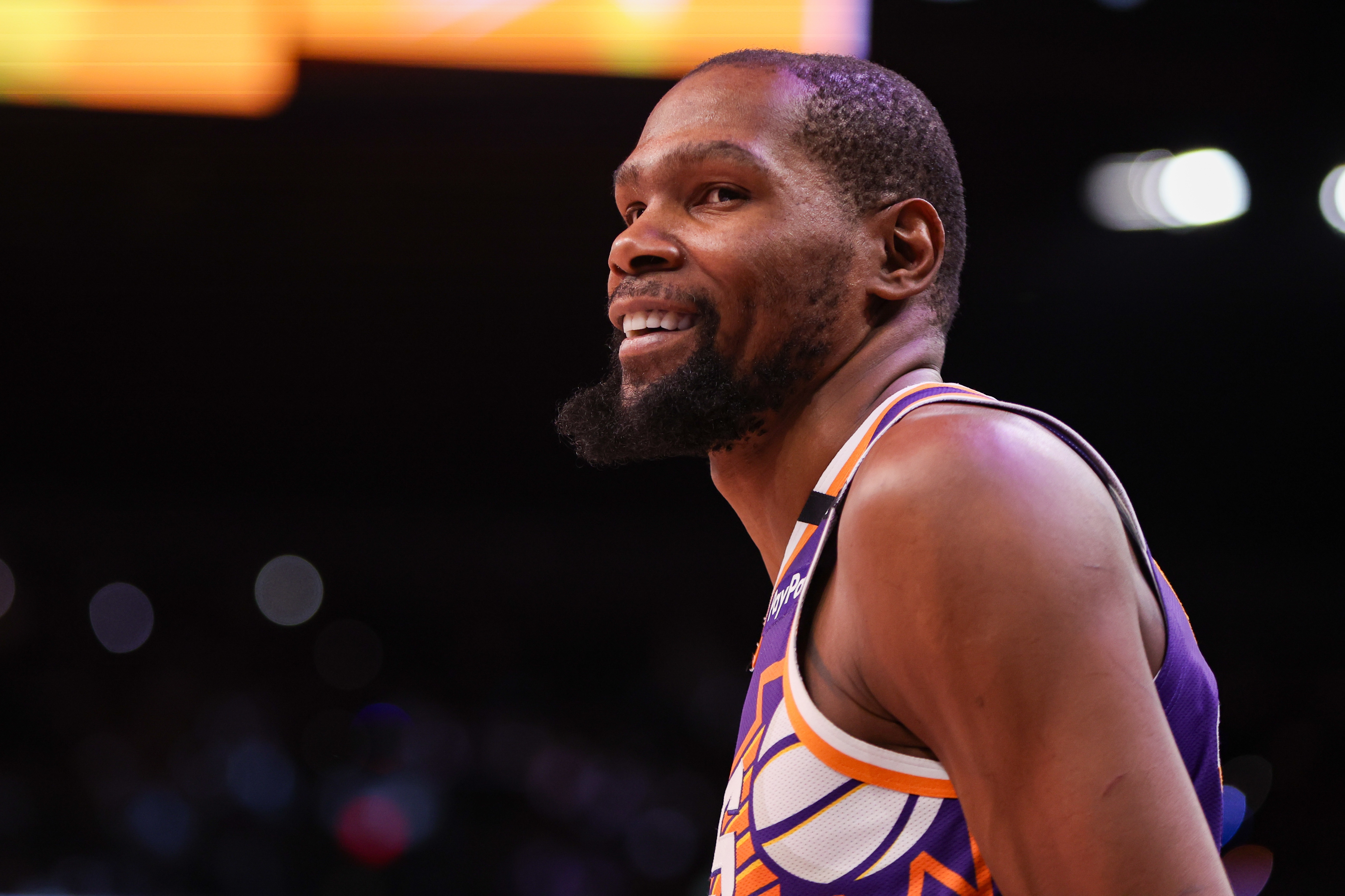 KD：我怎么敏感了？因為我是巨星KD 還在網上和一群農民聊天？