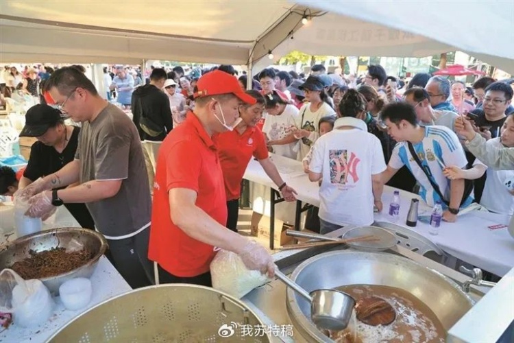 快來品嘗！持鎮(zhèn)江蘇超球票可以免費(fèi)吃特色面